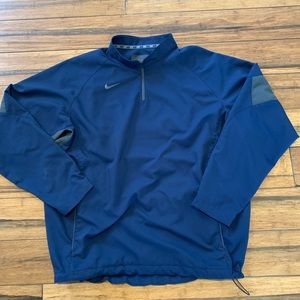 Nike pullover